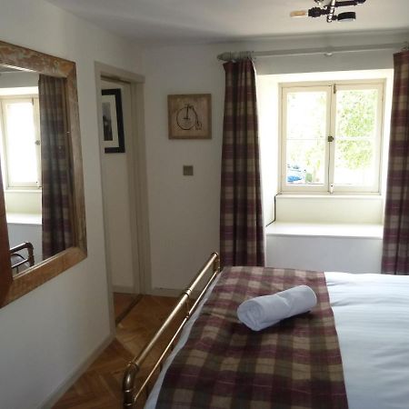 Old Town Brewery Apartment Единбург Екстериор снимка